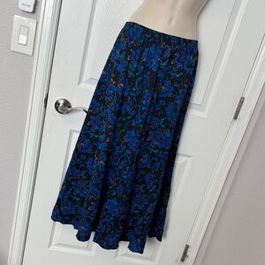 Vintage Liz Baker essentials elastic waist maxi skirt!